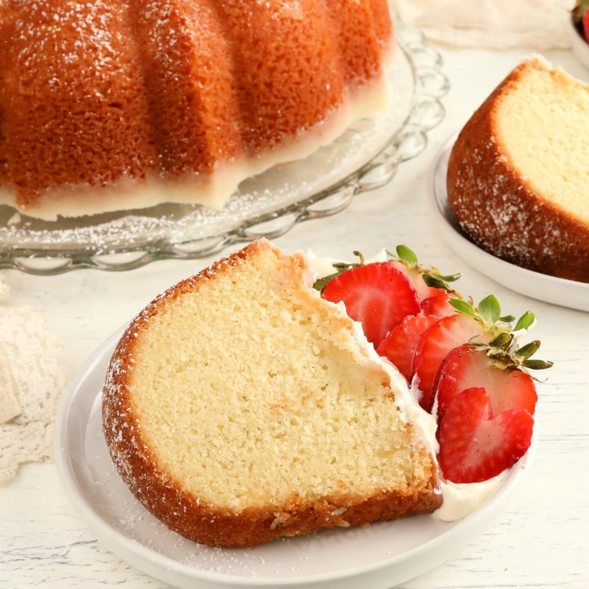3 Ingredient Pound Cake (No Butter or Oil) - Kirbie's Cravings