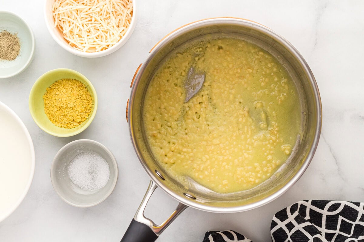 flour and garlic roux in a pan.