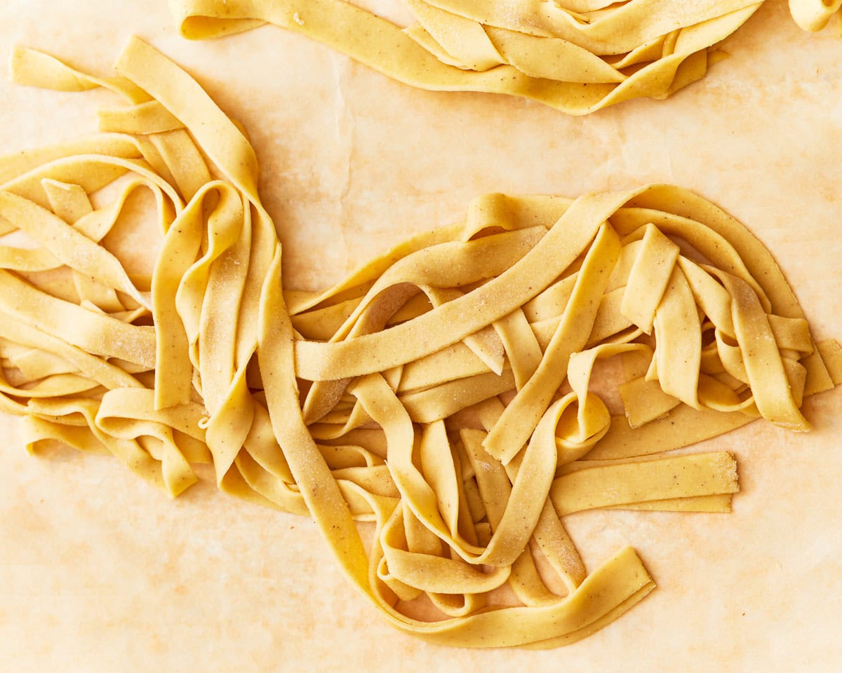 Gluten-free egg noodles