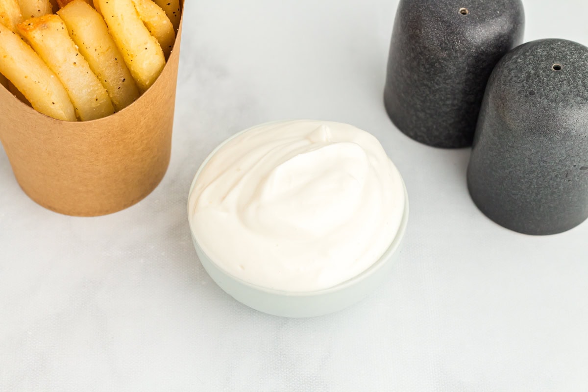 Vegan mayonnaise in a small dish