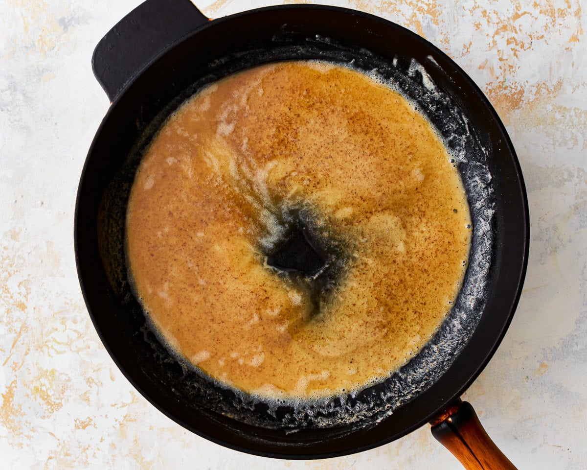 Cooked gluten-free roux in a skillet.